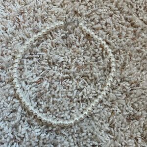 White pearl necklace